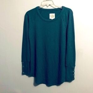 Chaser long sleeve top termo size small